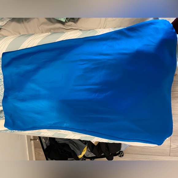 Size 8 Rachel Zoe Super cute long skirt - Picture 3 of 3